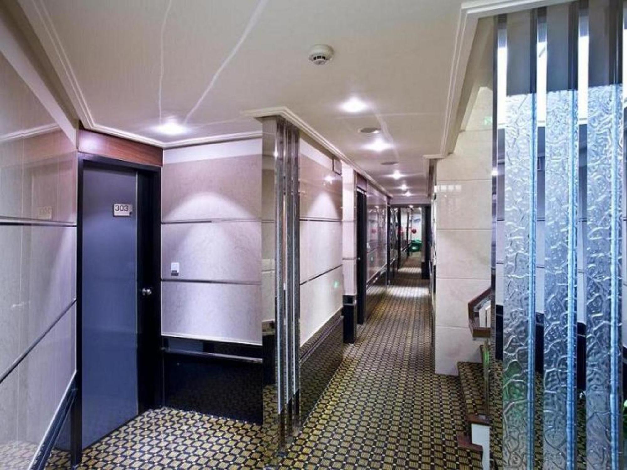 Kao Yuan Hotel - Zhong Shan Taizhong Zewnętrze zdjęcie