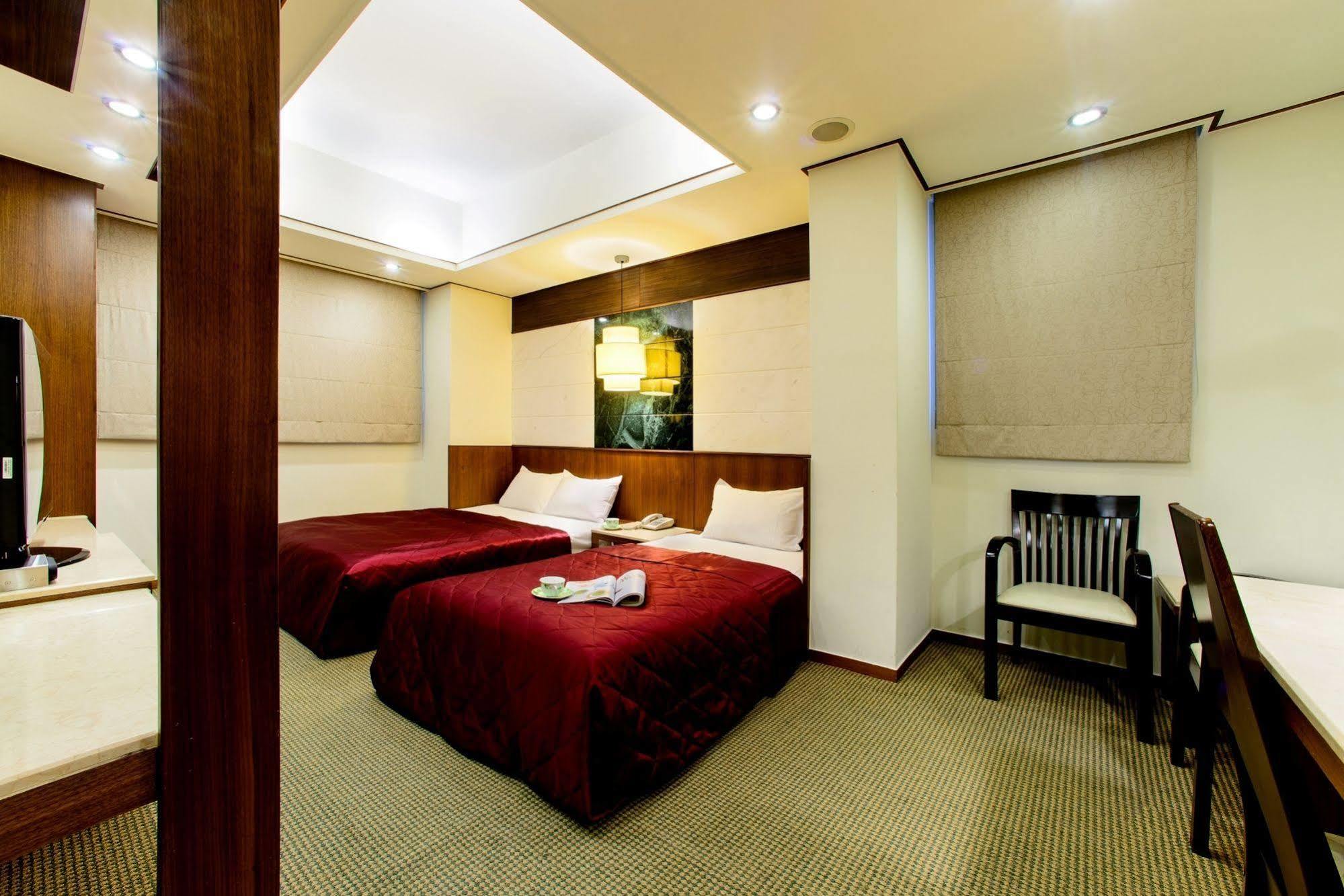 Kao Yuan Hotel - Zhong Shan Taizhong Zewnętrze zdjęcie