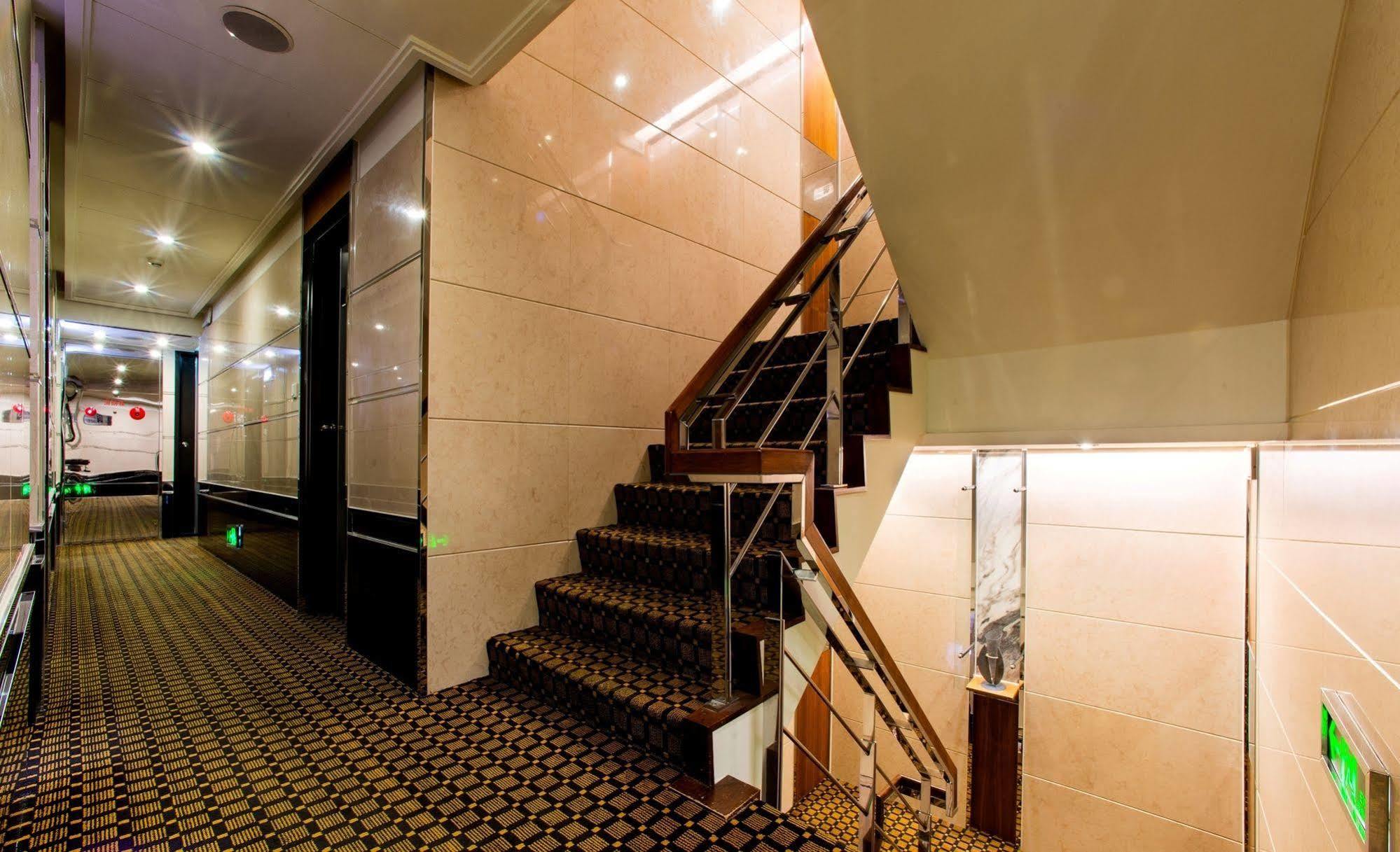 Kao Yuan Hotel - Zhong Shan Taizhong Zewnętrze zdjęcie