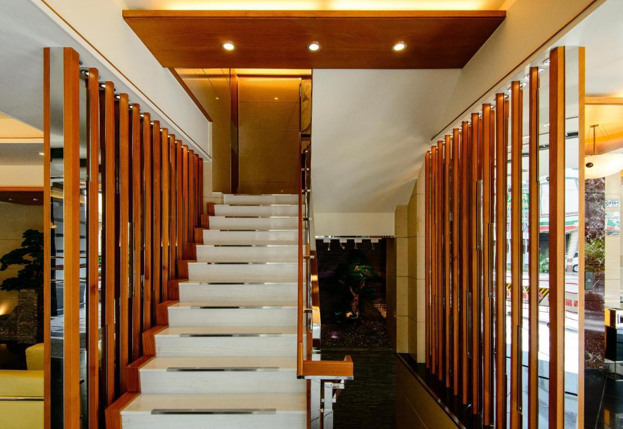 Kao Yuan Hotel - Zhong Shan Taizhong Zewnętrze zdjęcie